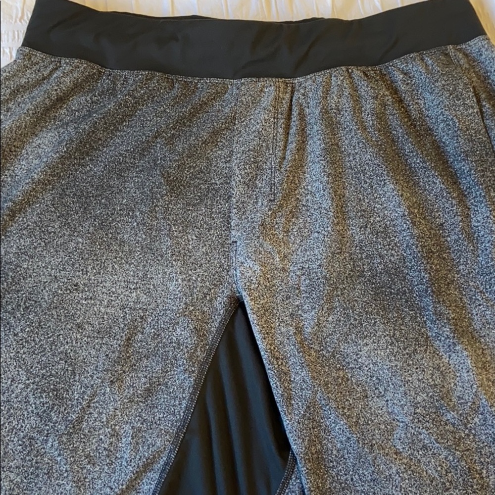 Lululemon shorts Grey marbled XL